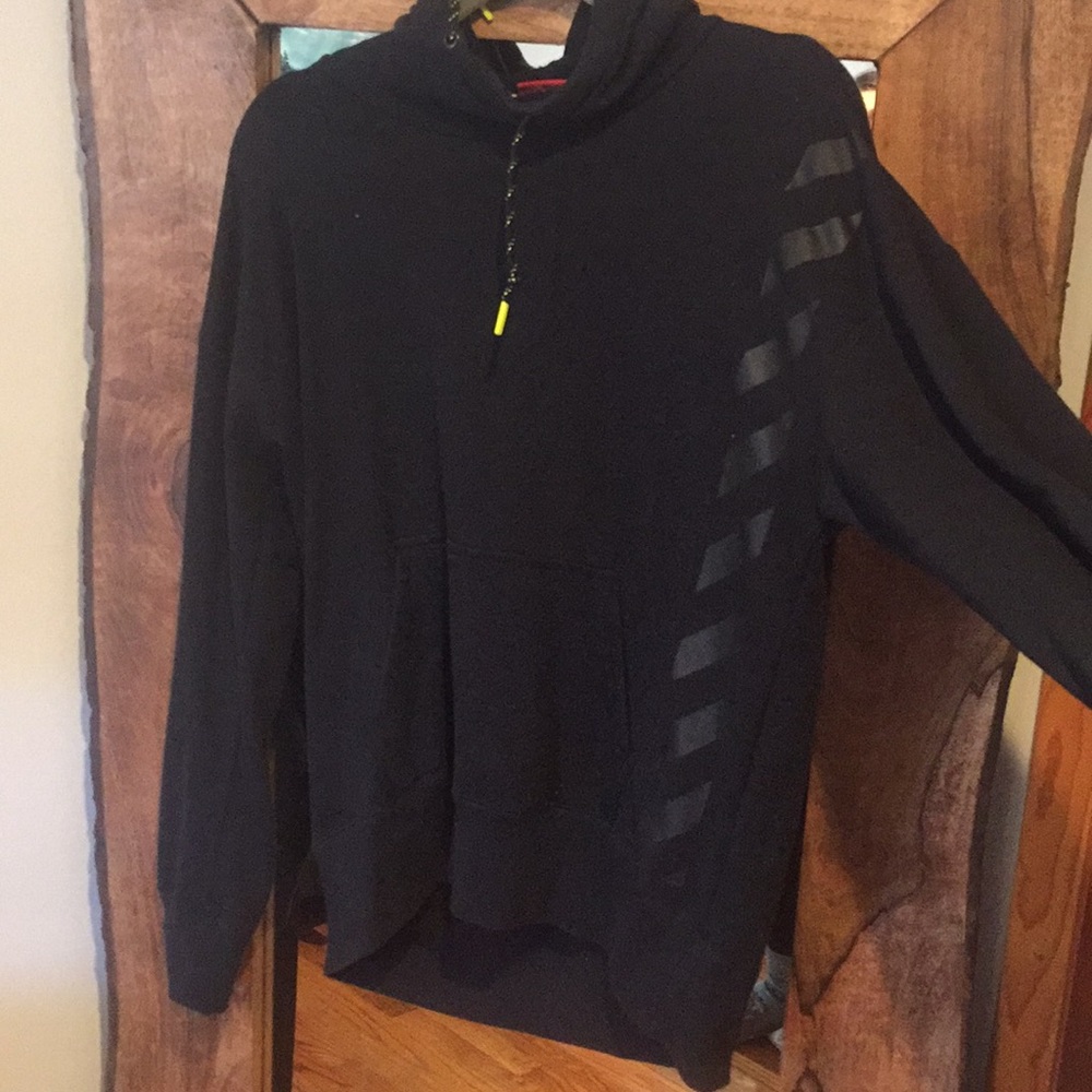 Nike sweatshirt 4/$15